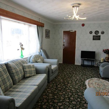 Tremains Guest House ブリジェンド エクステリア 写真