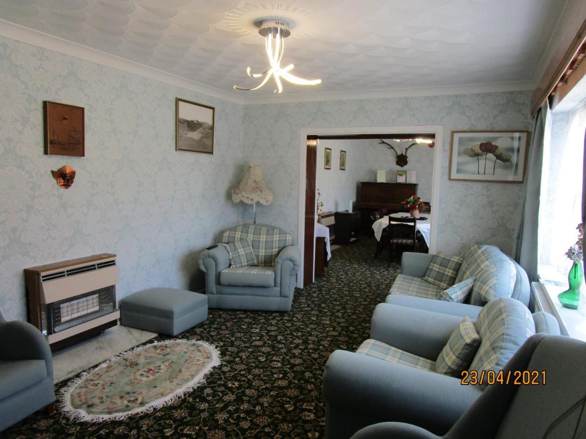 Tremains Guest House ブリジェンド エクステリア 写真