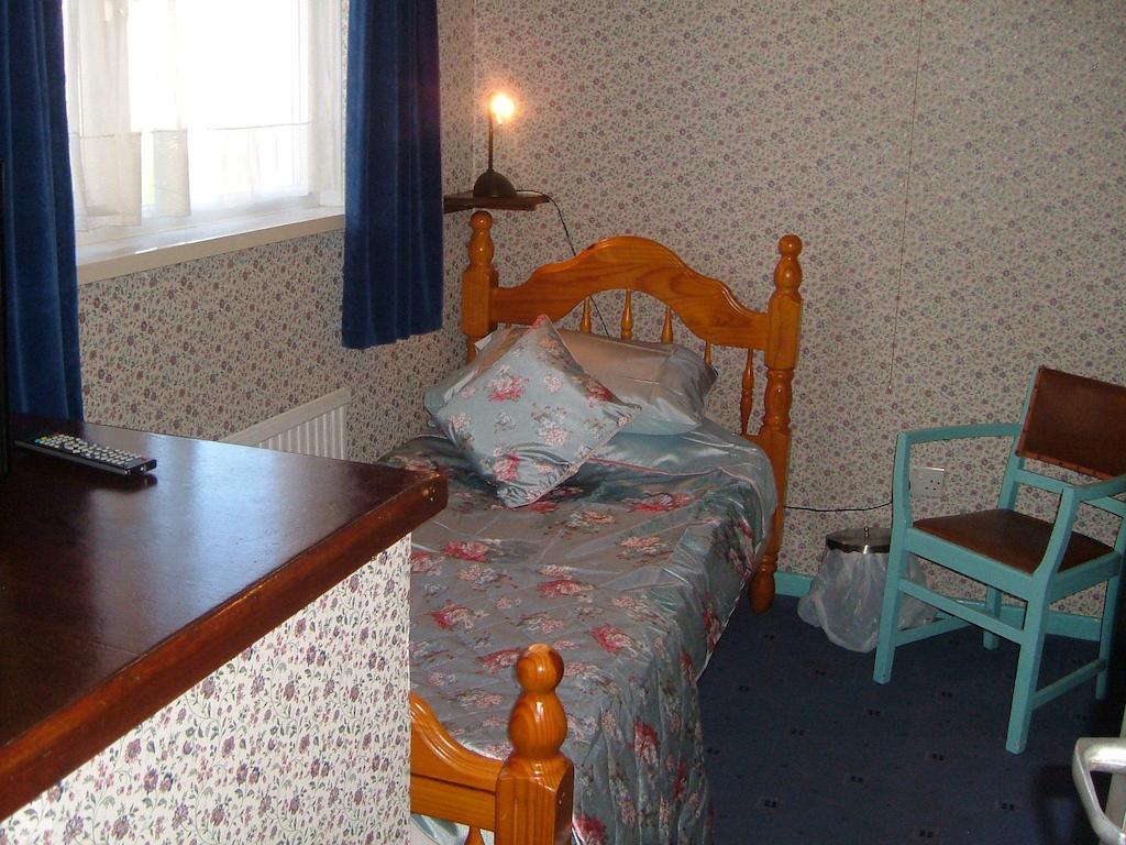 Tremains Guest House ブリジェンド 部屋 写真